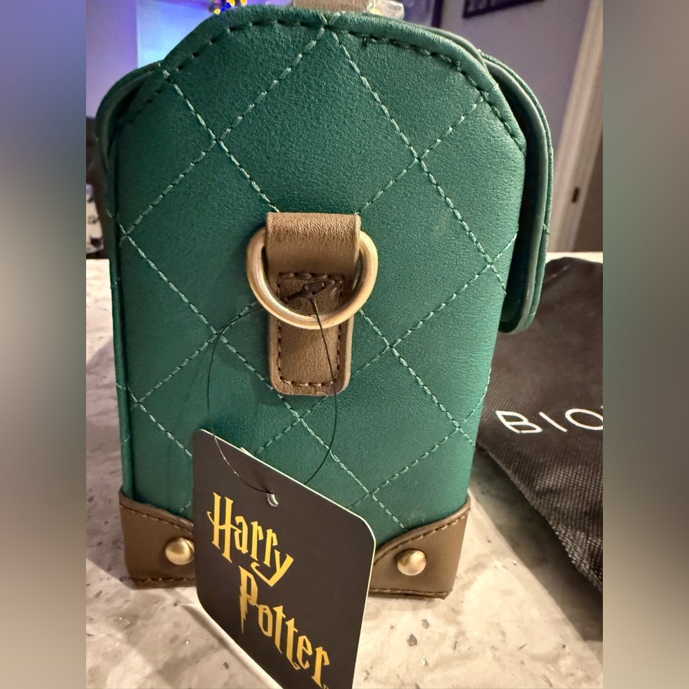 Warner Bros. Harry Potter Slytherin Quilted Green Mini Handbag - Picture 5 of 7